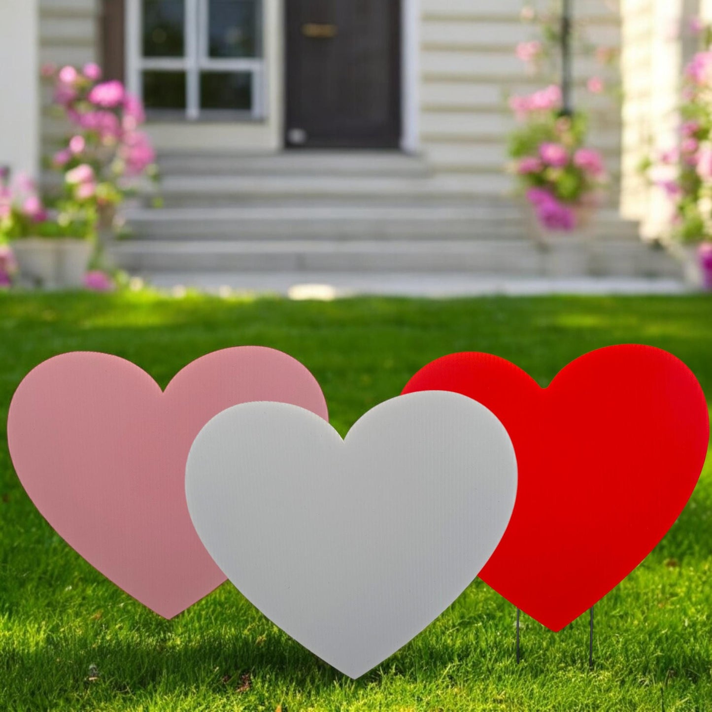 Red Heart Valentine's Day Yard Signs: Outdoor Party Decor - Set of 3