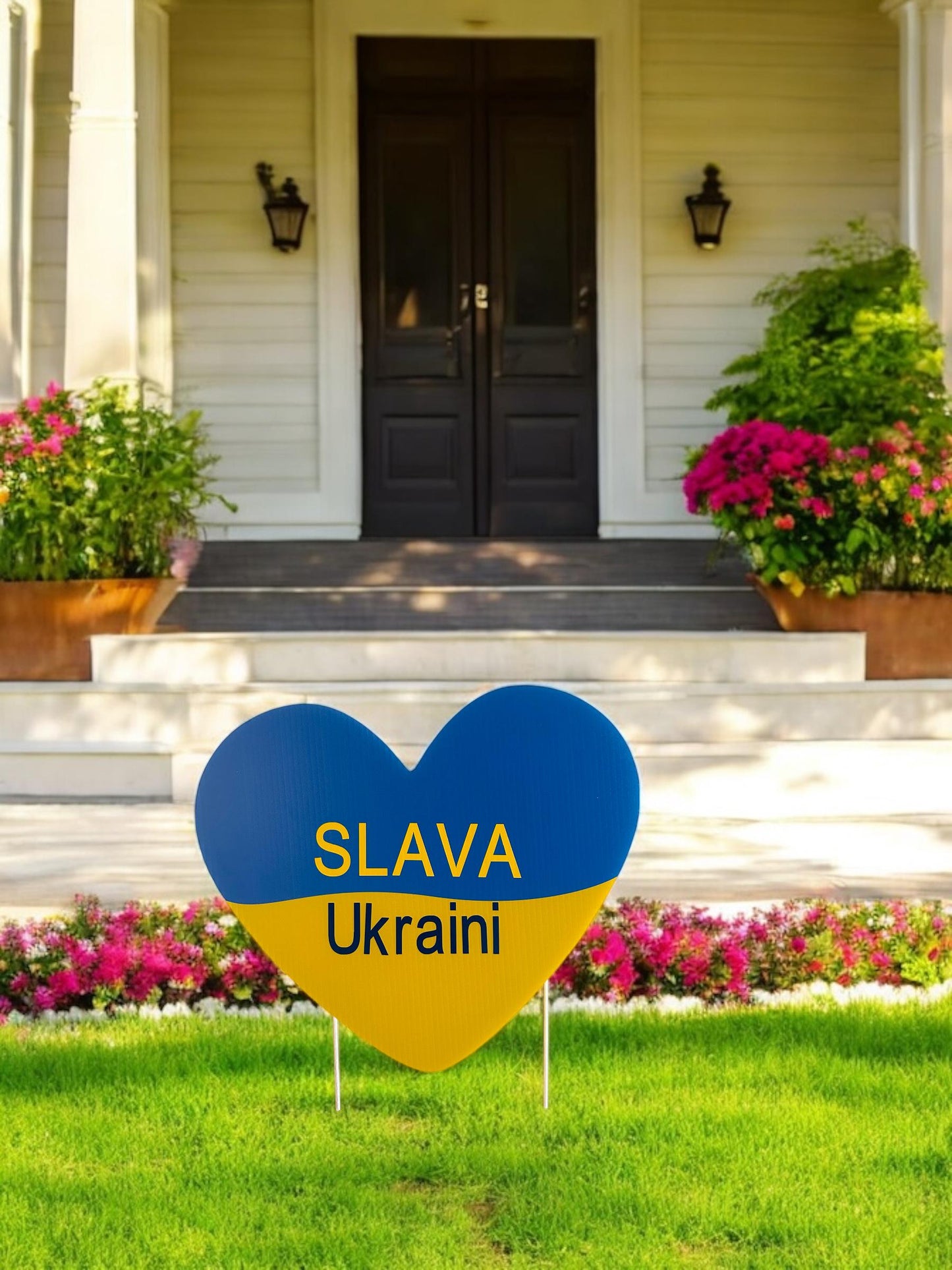 Ukraine Heart Sign, Indoor/Yard Sign Decoration, Patriotic Lawn Art with Metal Stakes