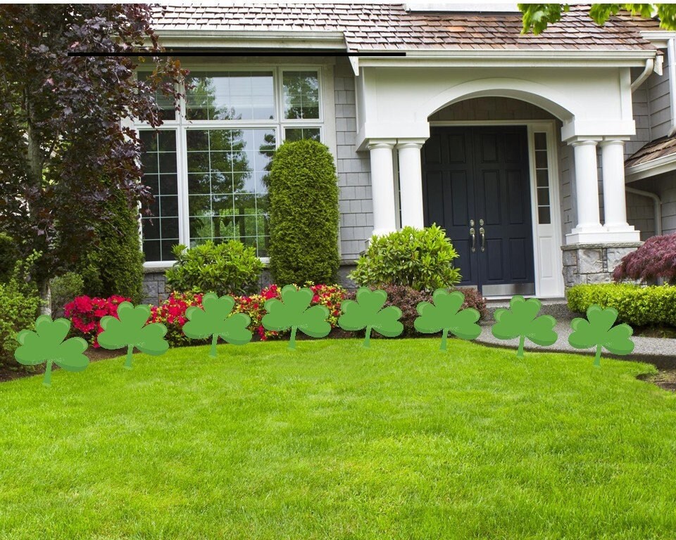 Personalized St. Patrick's Day Lawn Decor: Leprechaun Hat Yard Cutouts - Outdoor Decoration