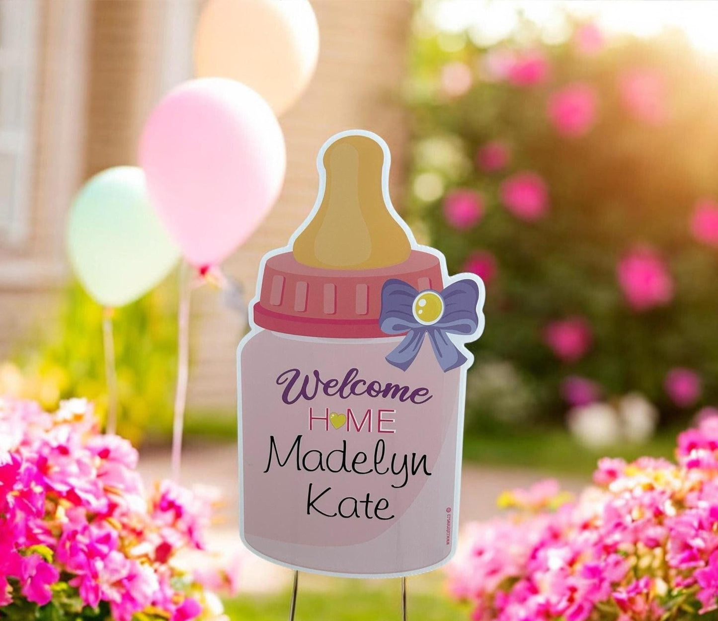 Welcome Home Baby Yard Sign – Personalized Newborn Lawn Decoration for Girl or Boy, Baby Bottle and Hearts Outdoor Birth Announcement