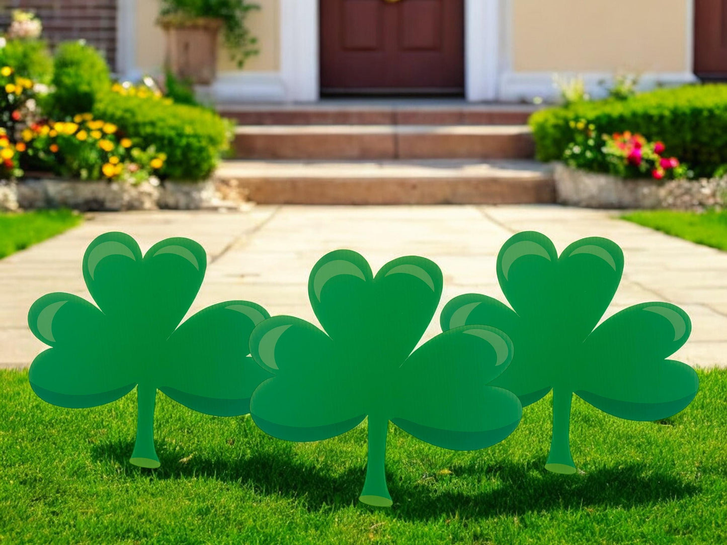 Shamrock Yard Signs: St. Patrick's Day Lawn Decor with Stakes