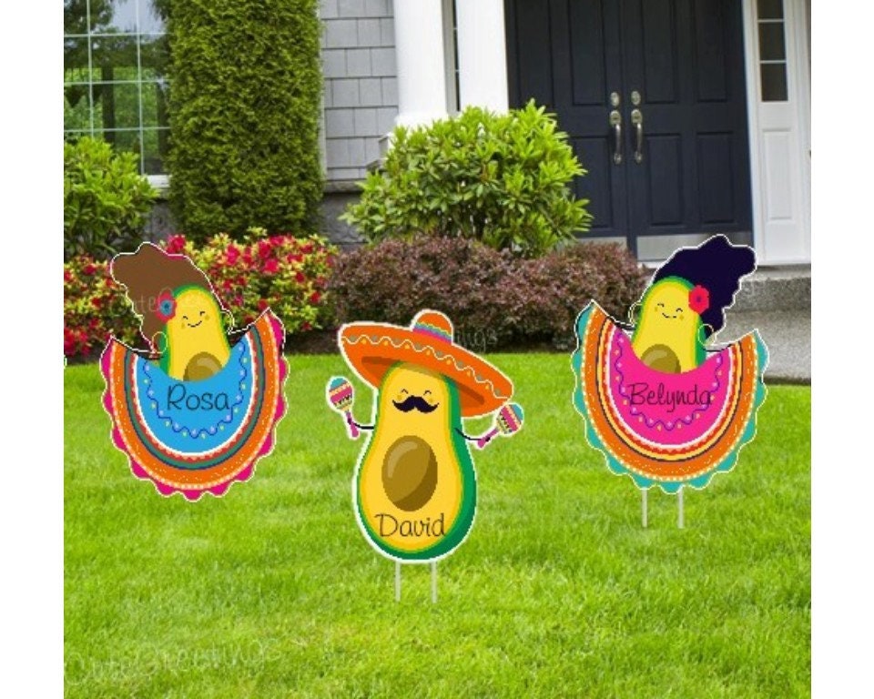 Personalized Cinco de Mayo Lawn Decor: Mariachi Band Yard Signs