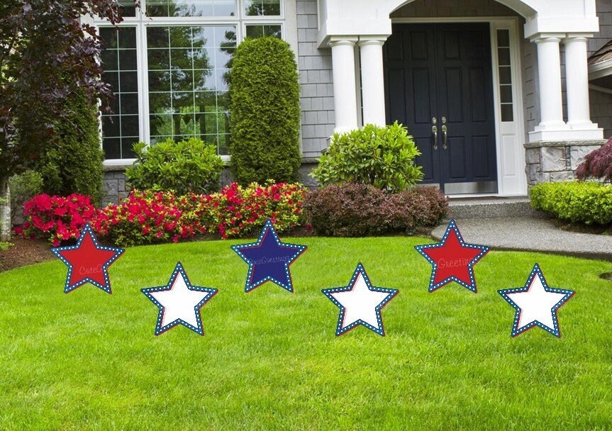 Patriotic Star Yard Art: Red, White & Blue Holiday Outdoor Lawn Decor with Stakes