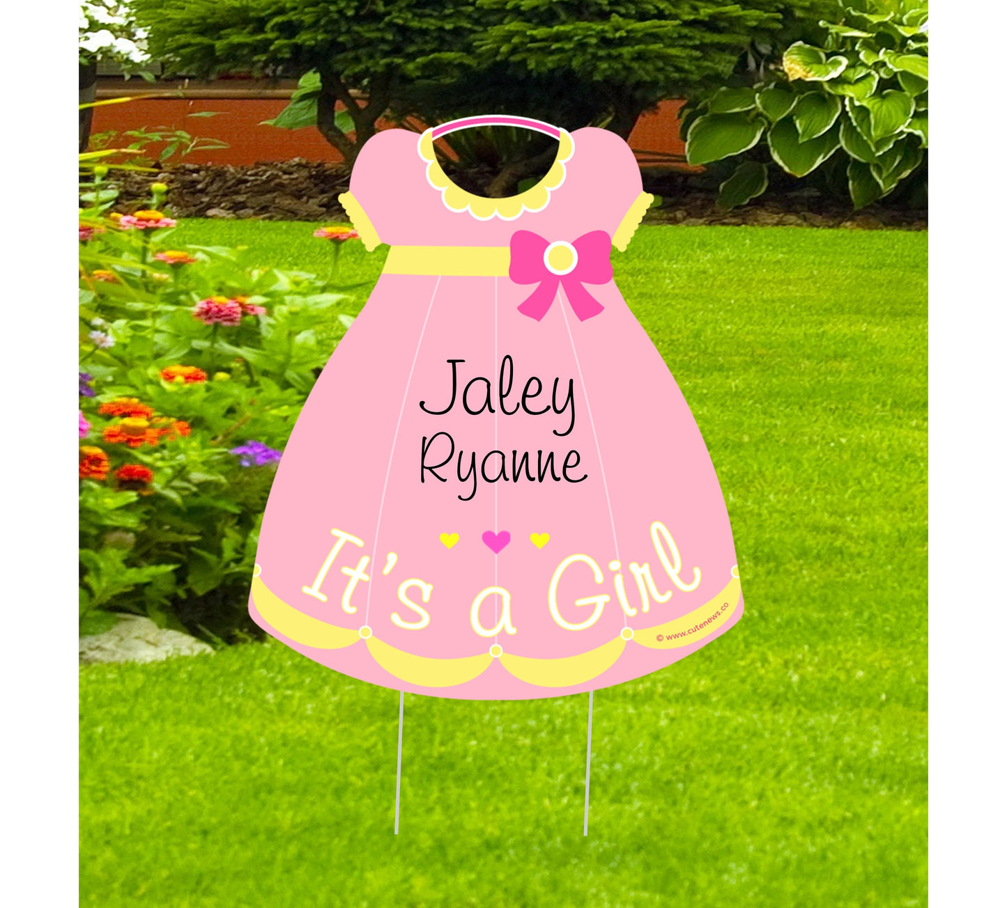 It's a Girl Yard Sign: Personalized Baby Dress, Newborn Announcement - Outdoor Lawn Decor