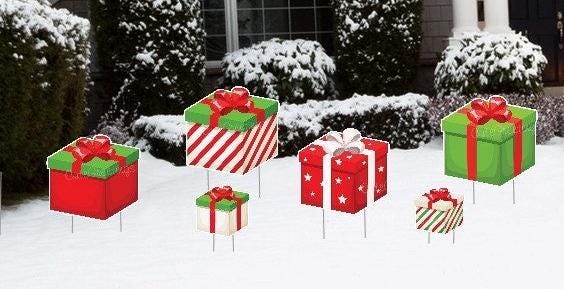 Christmas Presents Yard Sign Decor: Holiday Lawn Ornament