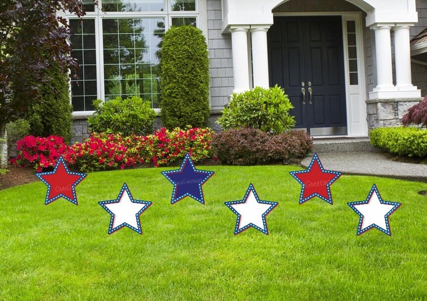 Patriotic Star Yard Signs: Red, White & Blue 4th of July - Outdoor Decor