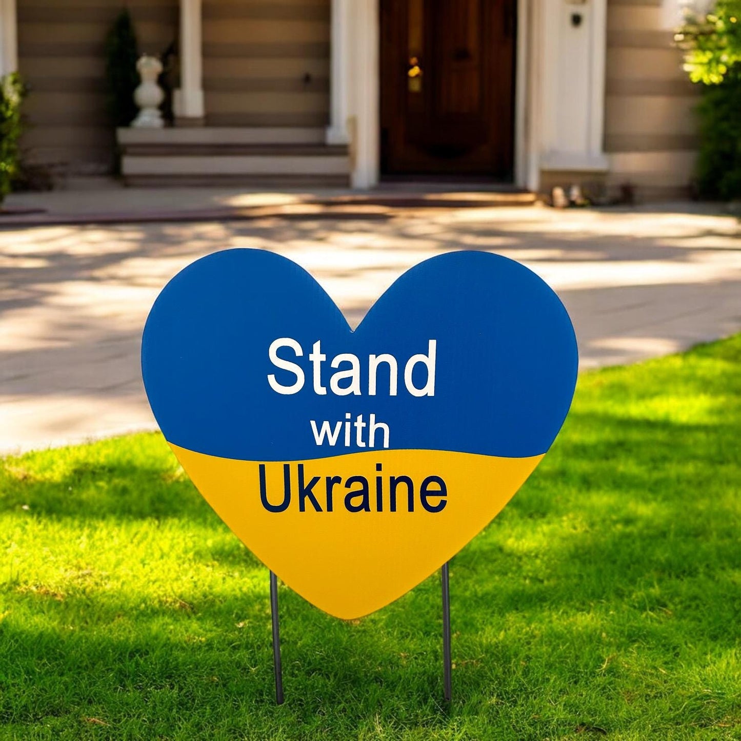 Support Ukraine Heart Lawn Sign Outdoor Yard Art National Flag Decor Patriotic Garden Decoration with Stakes Custom Banner Greeting Cards